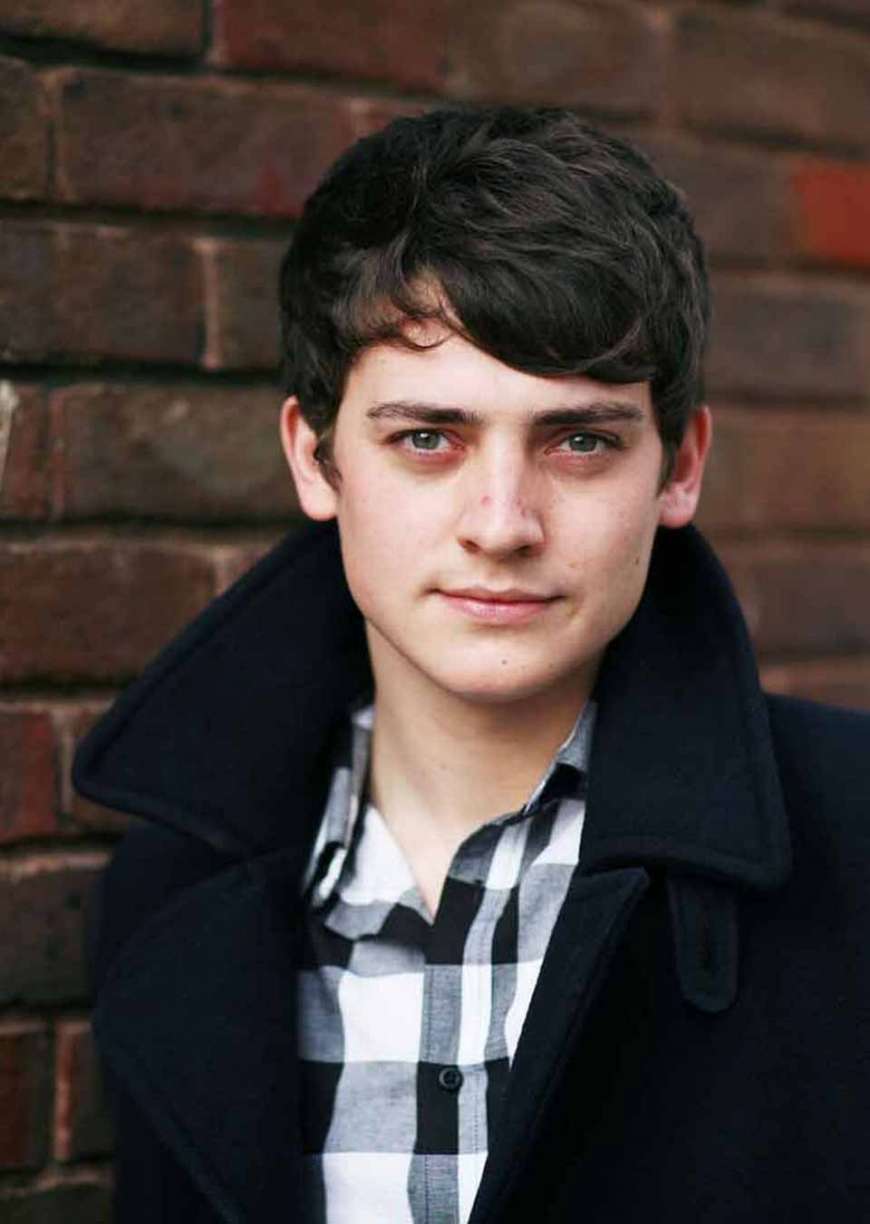 Aneurin Barnard